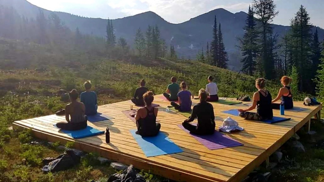 Yoga /Hiking Retreat at Carlyle Lodge @ Carlyle Lodge